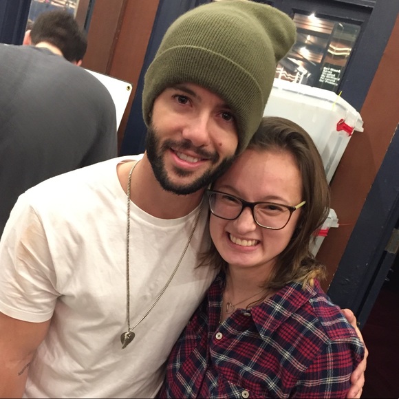 Meet your Posher, Allison - Picture 1 of 1